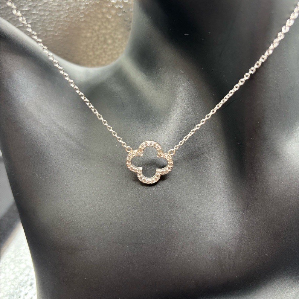 Elegant Sterling Silver Pendant Necklace